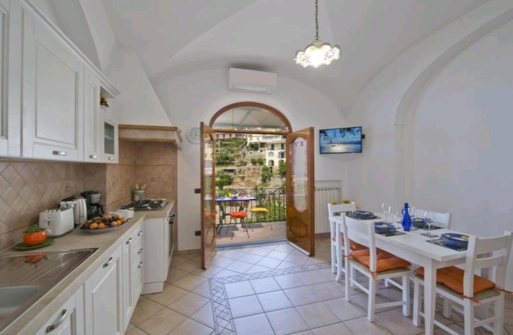 Casa Scirocco Positano Exterior foto