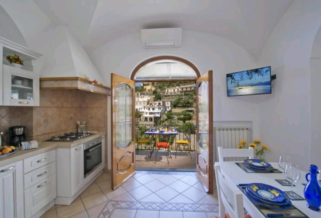 Casa Scirocco Positano Exterior foto